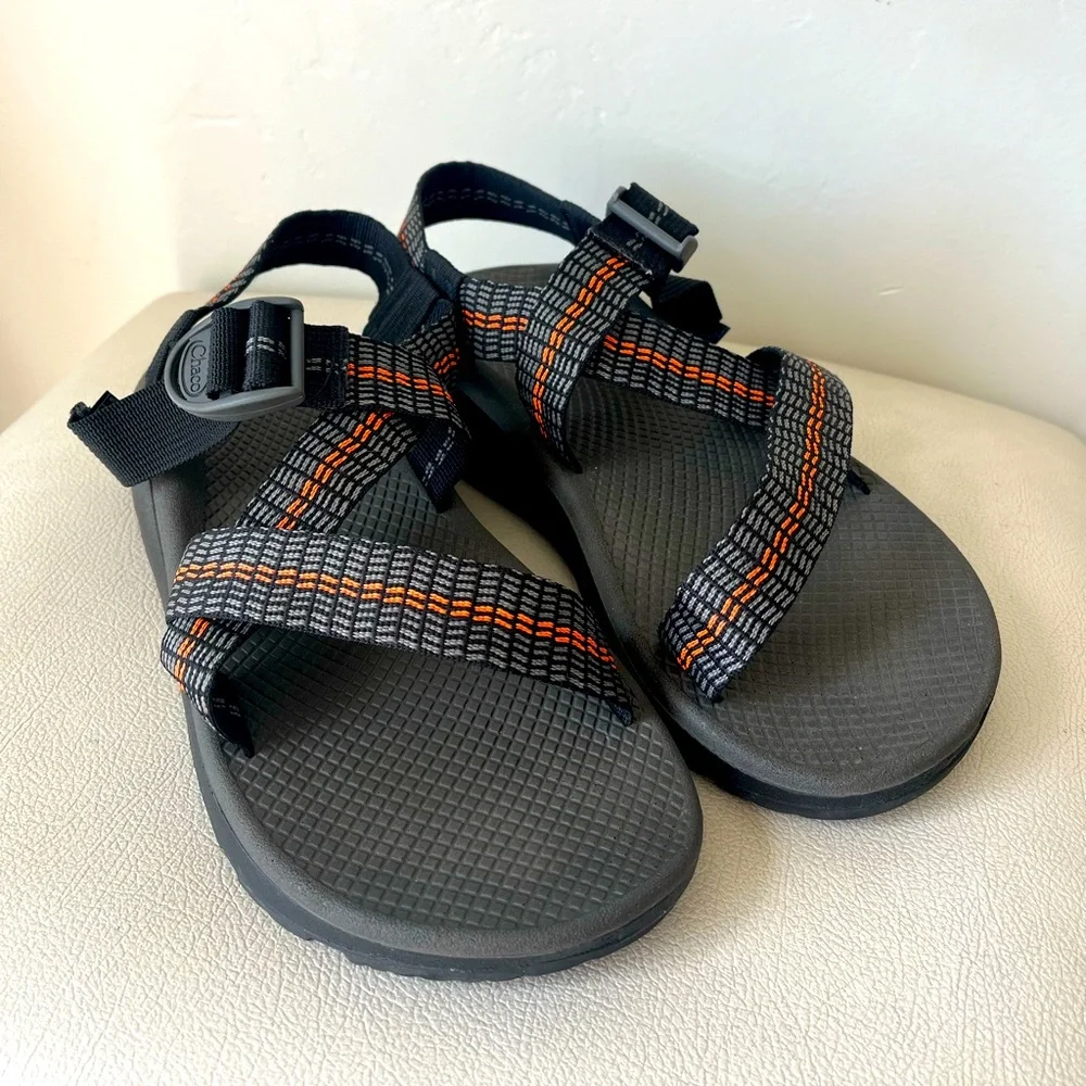 Chaco Z2 Men’s Hiking Sport Outdoor Waterproof Strappy Sandal’s Size 8